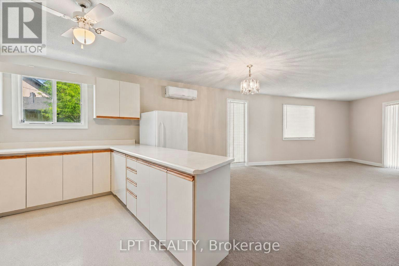 204A The Queensway S, Georgina, ON, L4P 2A6 - 13