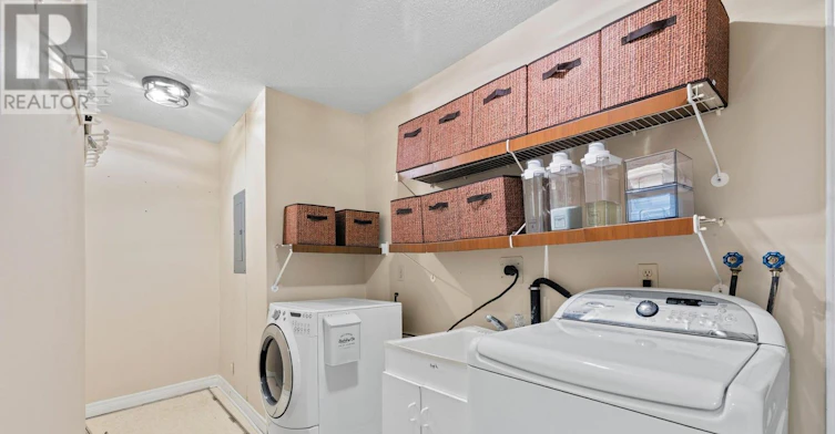 204A The Queensway S, Georgina, ON, L4P 2A6 - 17