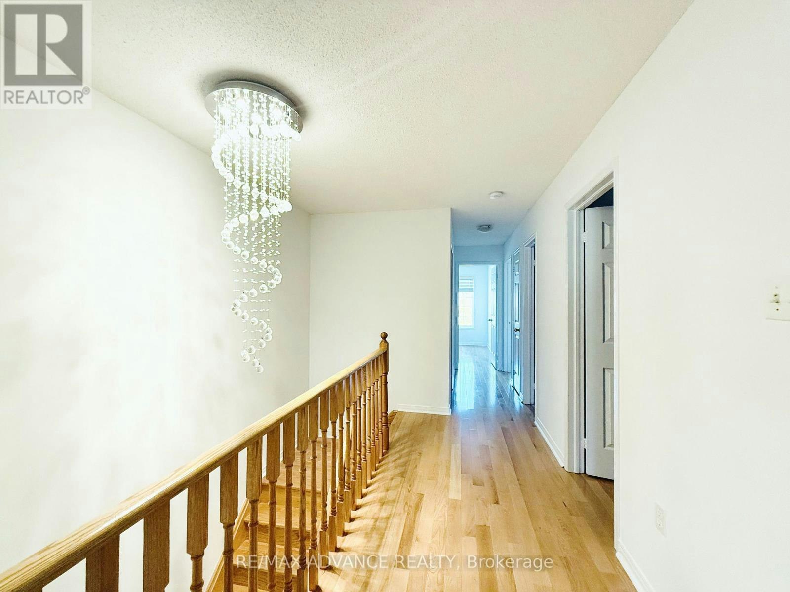 137 Laramie Crescent, Vaughan, ON, L6A 0R1 - 11