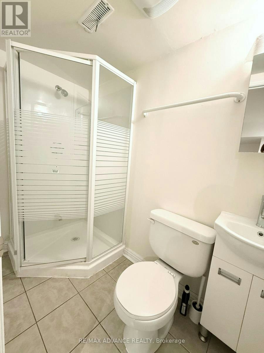 137 Laramie Crescent, Vaughan, ON, L6A 0R1 - 23