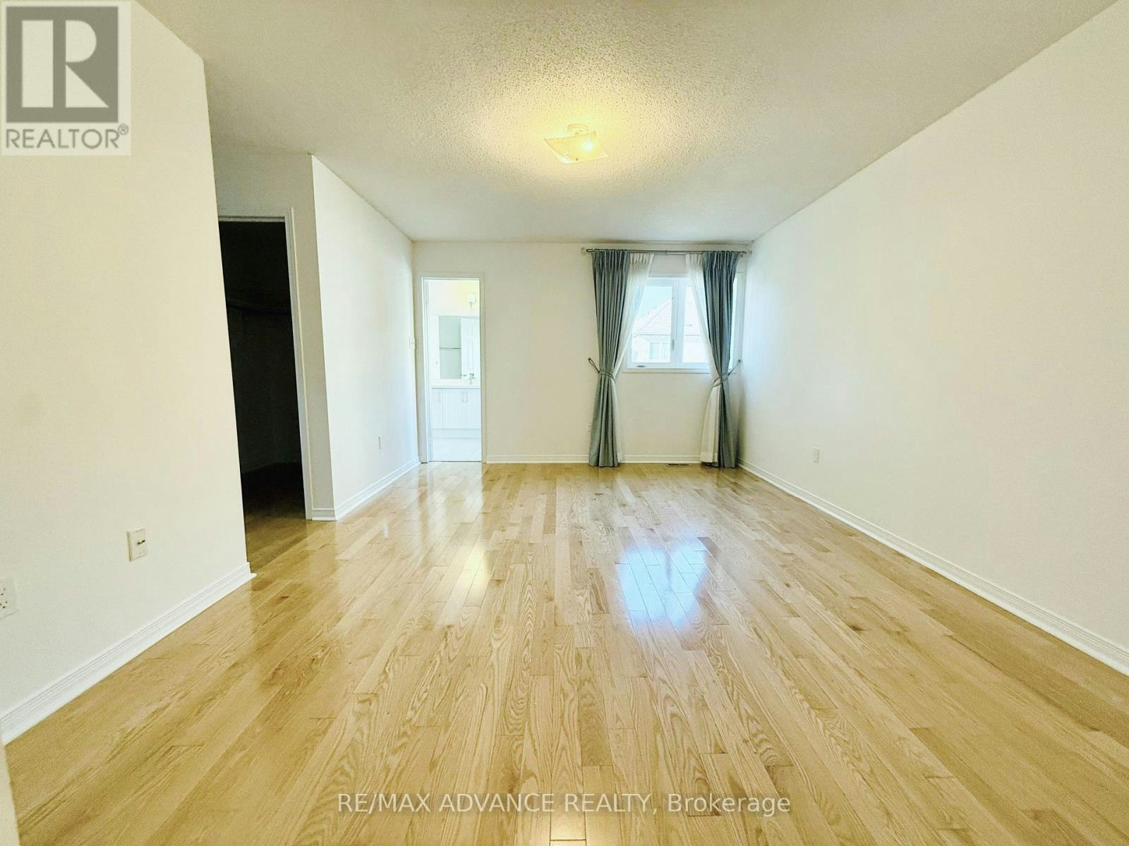 137 Laramie Crescent, Vaughan, ON, L6A 0R1 - 15