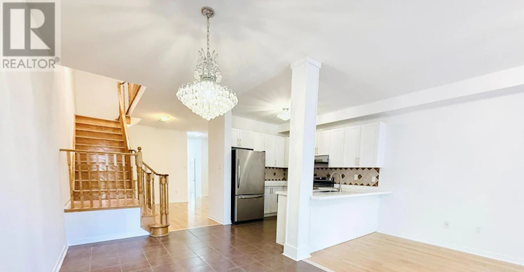 137 Laramie Crescent, Vaughan, ON, L6A 0R1 - 7