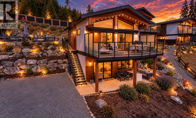 9558 Marble Bay Road