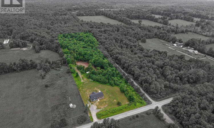 548 Tiffen Road