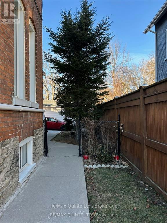 5-116 King Street, Quinte West, ON, K8V 3W3 - 21
