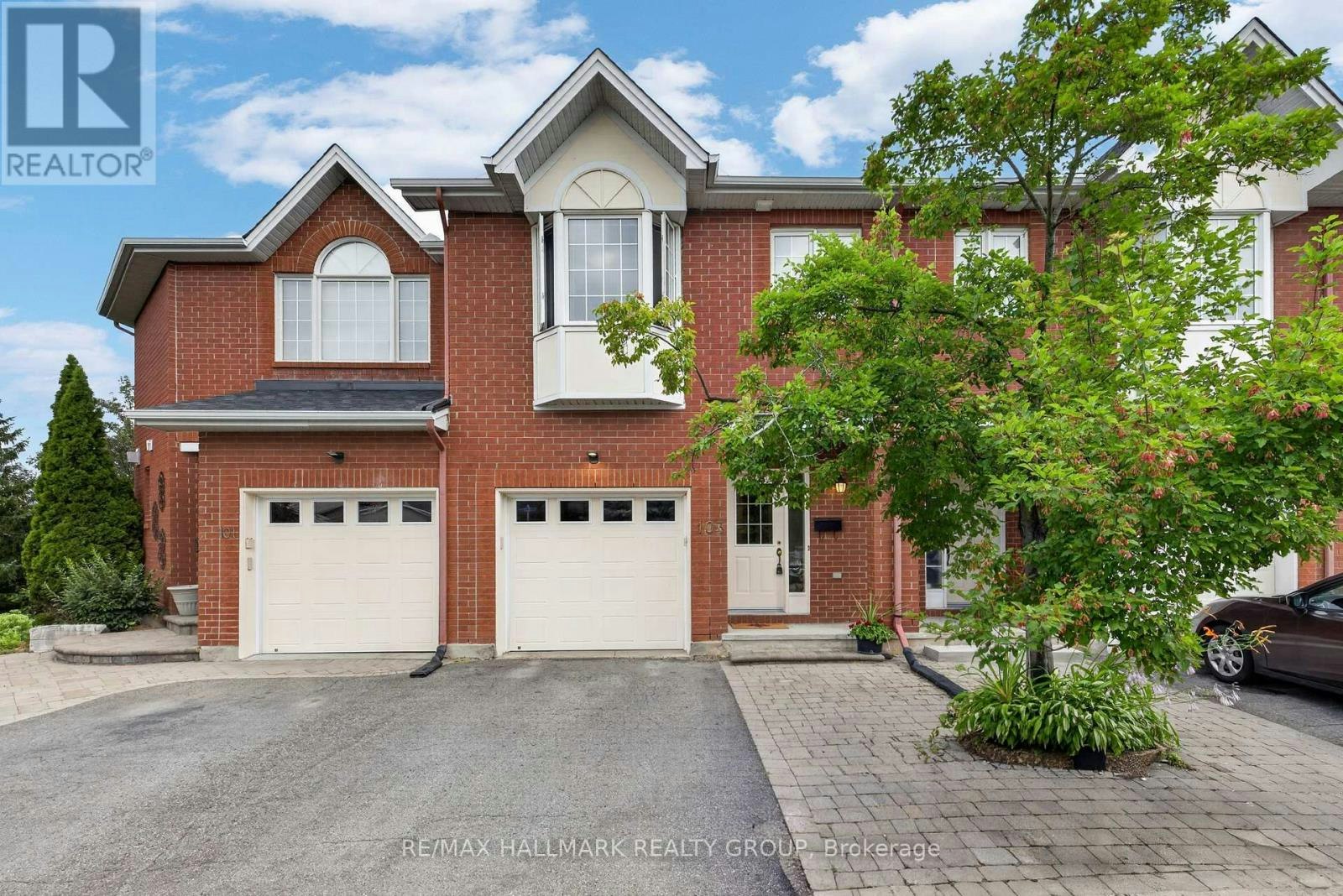 103 Tall Oak Private, Ottawa, ON, K1G 6T3