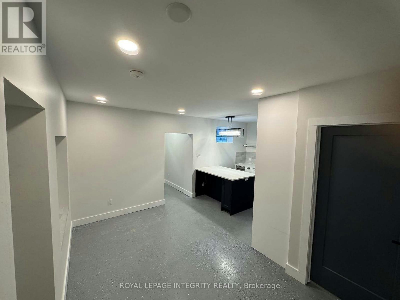 2-50 Clarendon Avenue, Ottawa, ON, K1Y 0P2 - 5