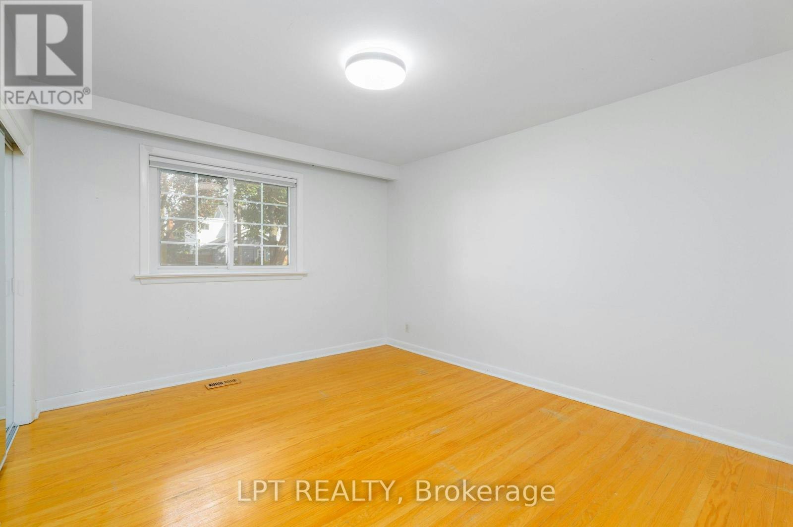 67 Woodthorpe Road, Toronto, ON, M4A 1S6 - 13