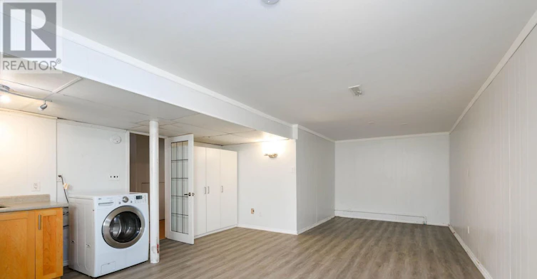 67 Woodthorpe Road, Toronto, ON, M4A 1S6 - 29