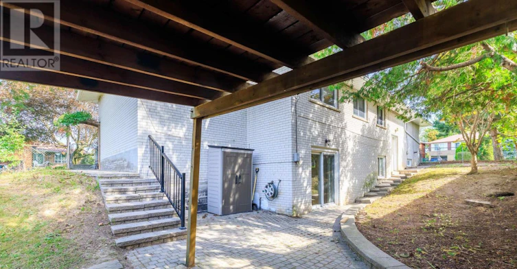 67 Woodthorpe Road, Toronto, ON, M4A 1S6 - 34