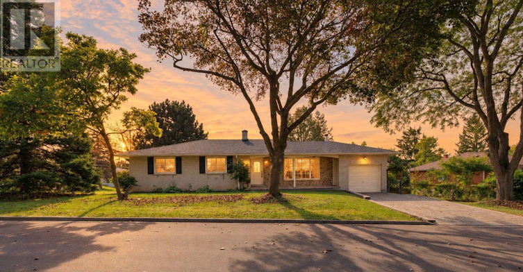 67 Woodthorpe Road, Toronto, ON, M4A 1S6 - 2