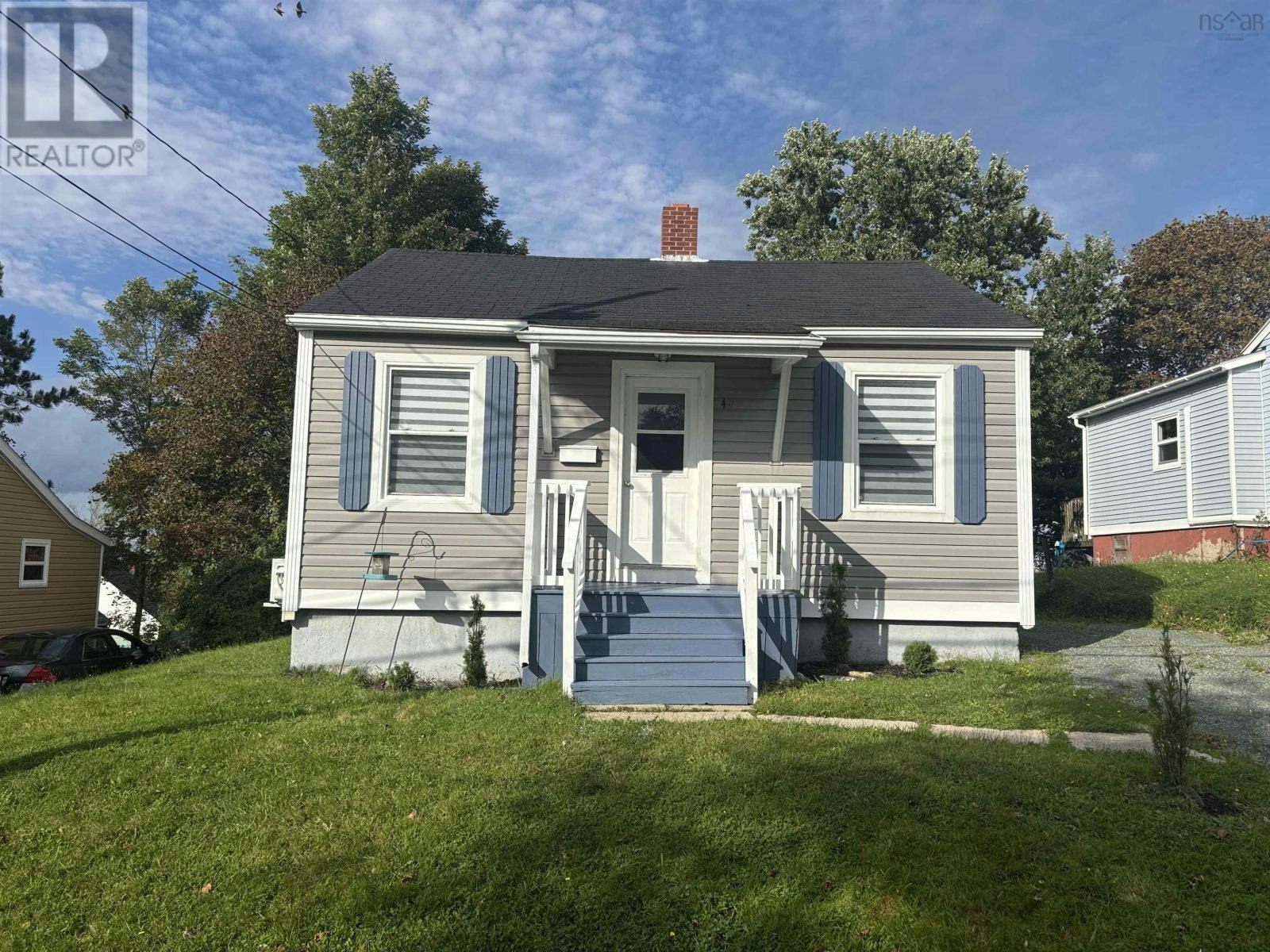 49 Mechanic Street, Trenton, NS, B0K 1X0