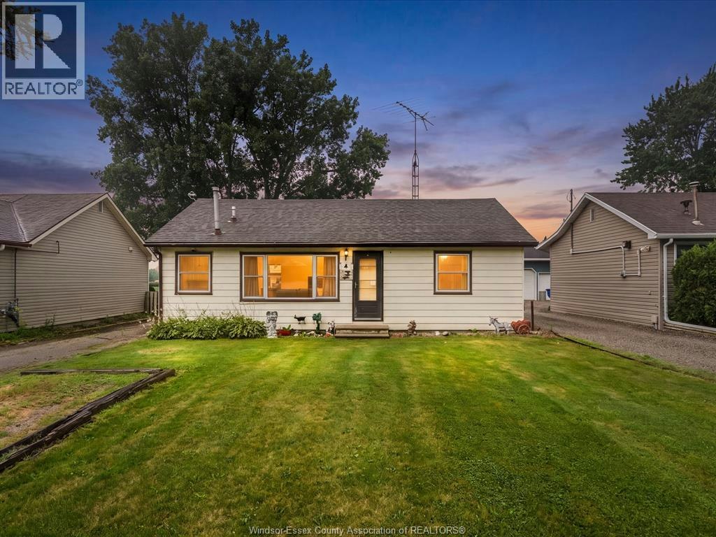 4 Standaert Road, Chatham-Kent, ON, N7M 5J7
