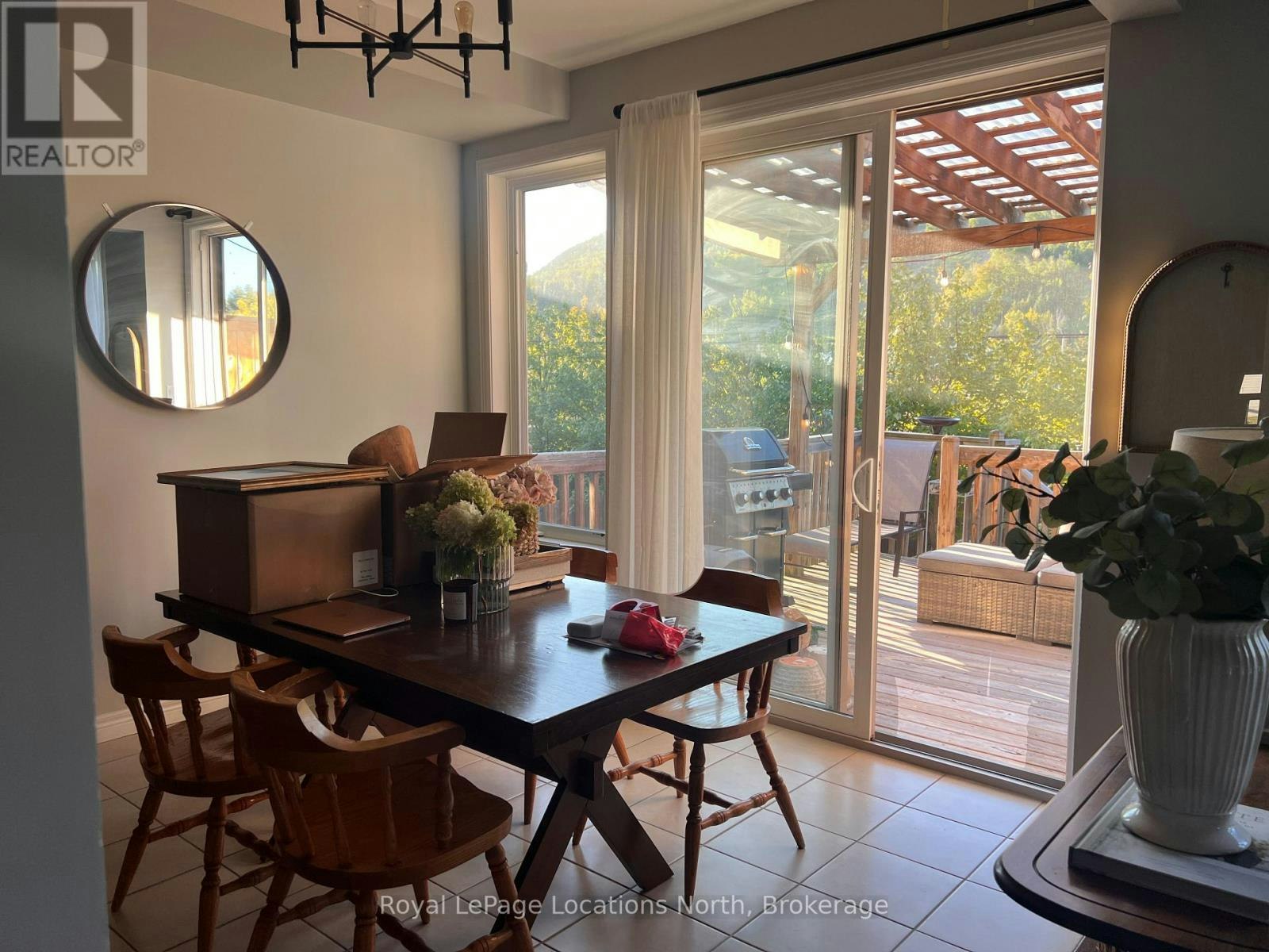 122 Delphi Lane, Blue Mountains, ON, N0H 1J0 - 12