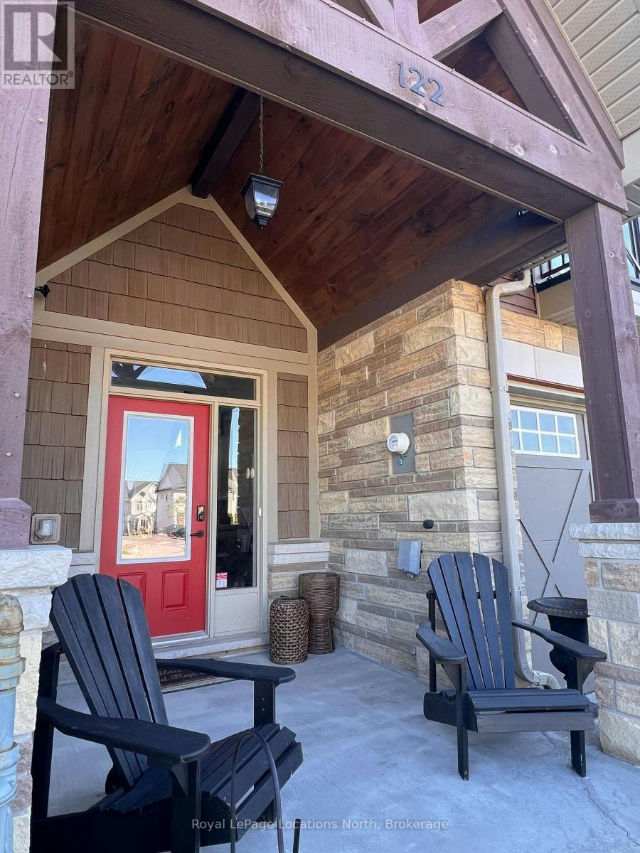 122 Delphi Lane, Blue Mountains, ON, N0H 1J0 - 3