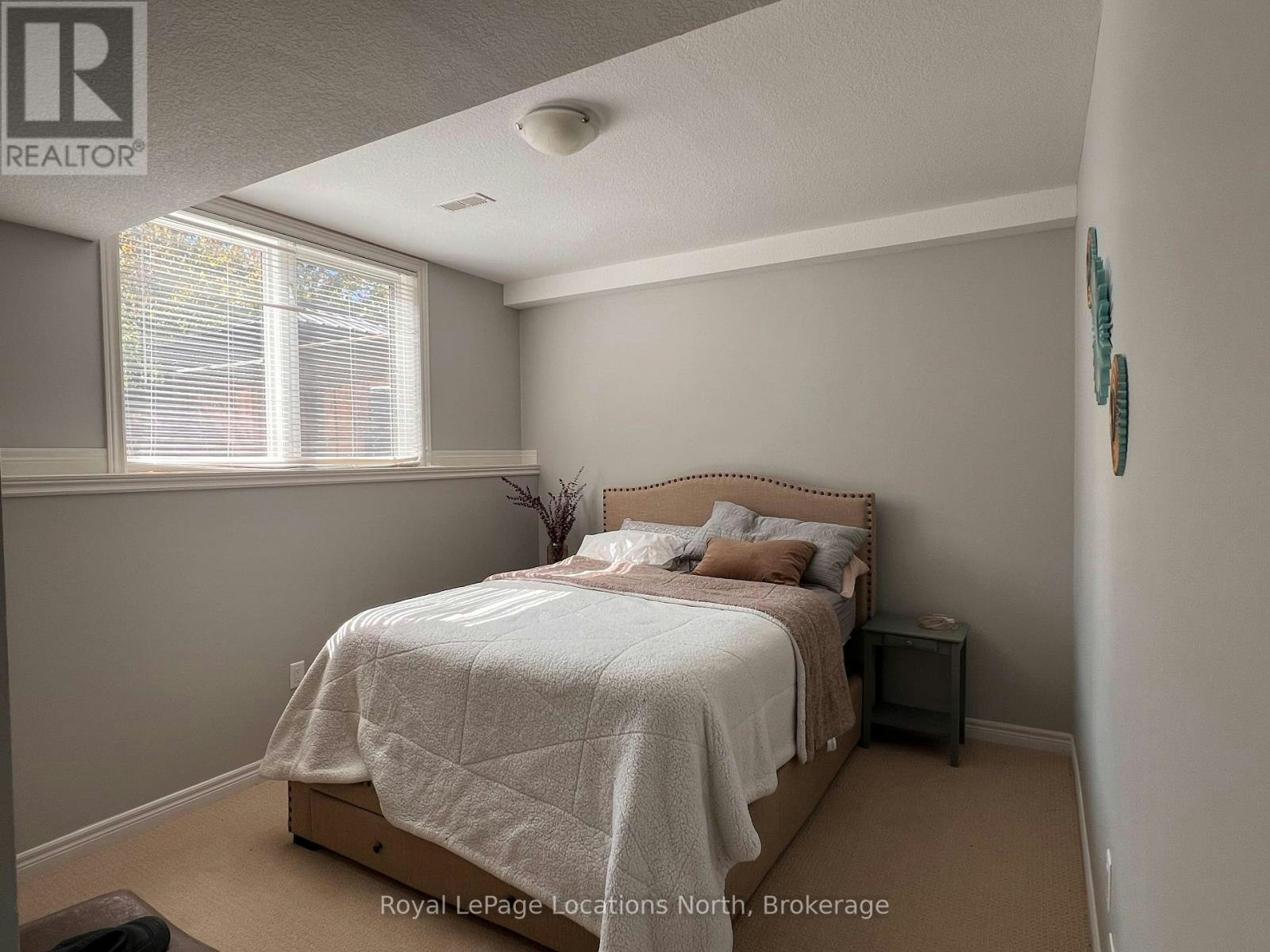122 Delphi Lane, Blue Mountains, ON, N0H 1J0 - 22