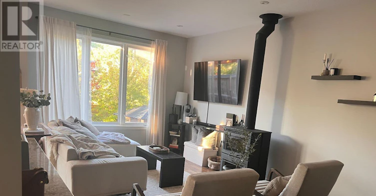 122 Delphi Lane, Blue Mountains, ON, N0H 1J0 - 6