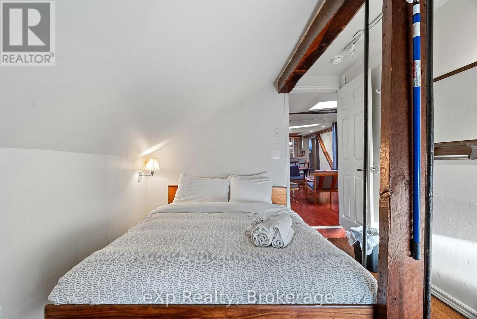 6-94 Wellington Street, Stratford, ON, N5A 2L2 - 23