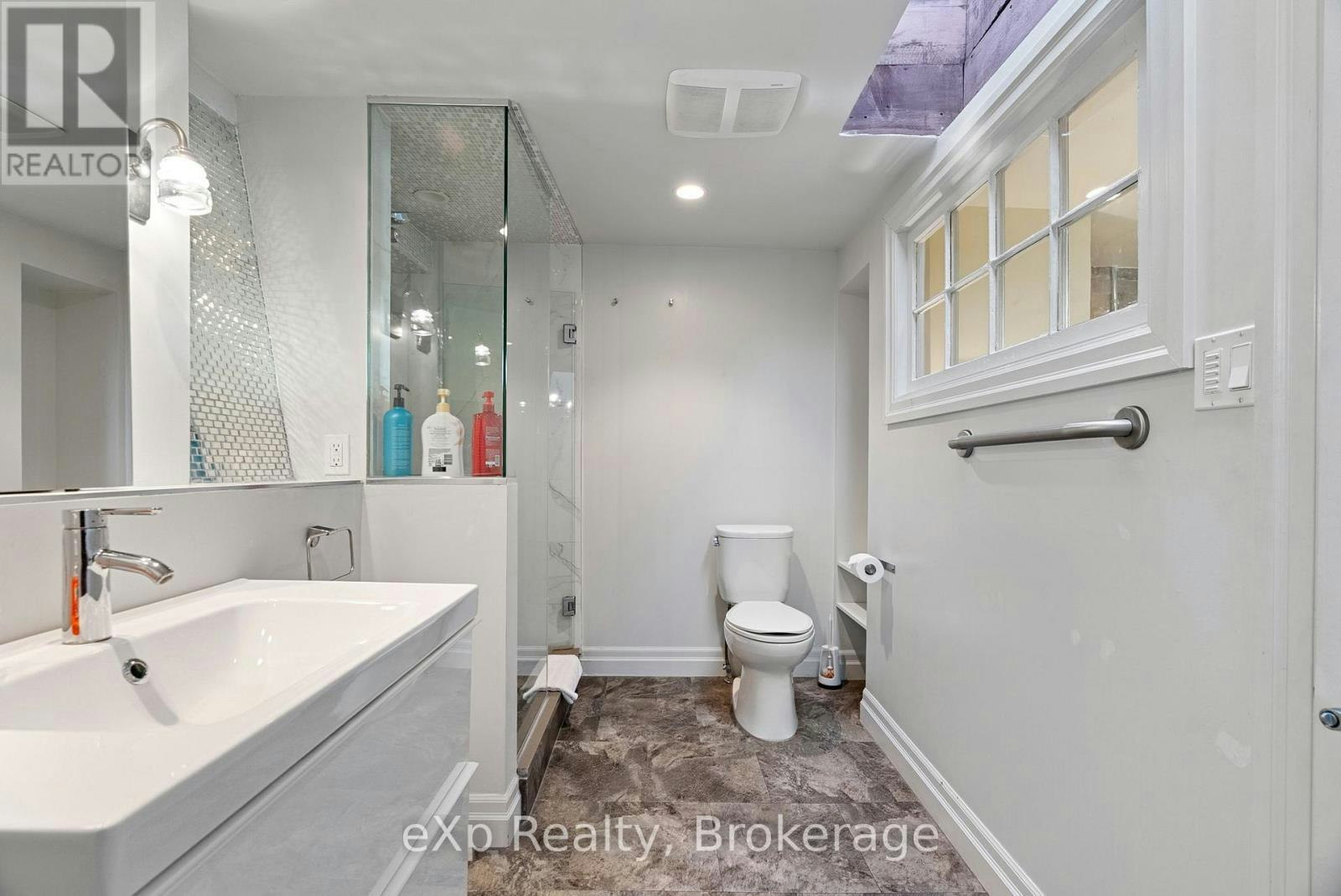 6-94 Wellington Street, Stratford, ON, N5A 2L2 - 20