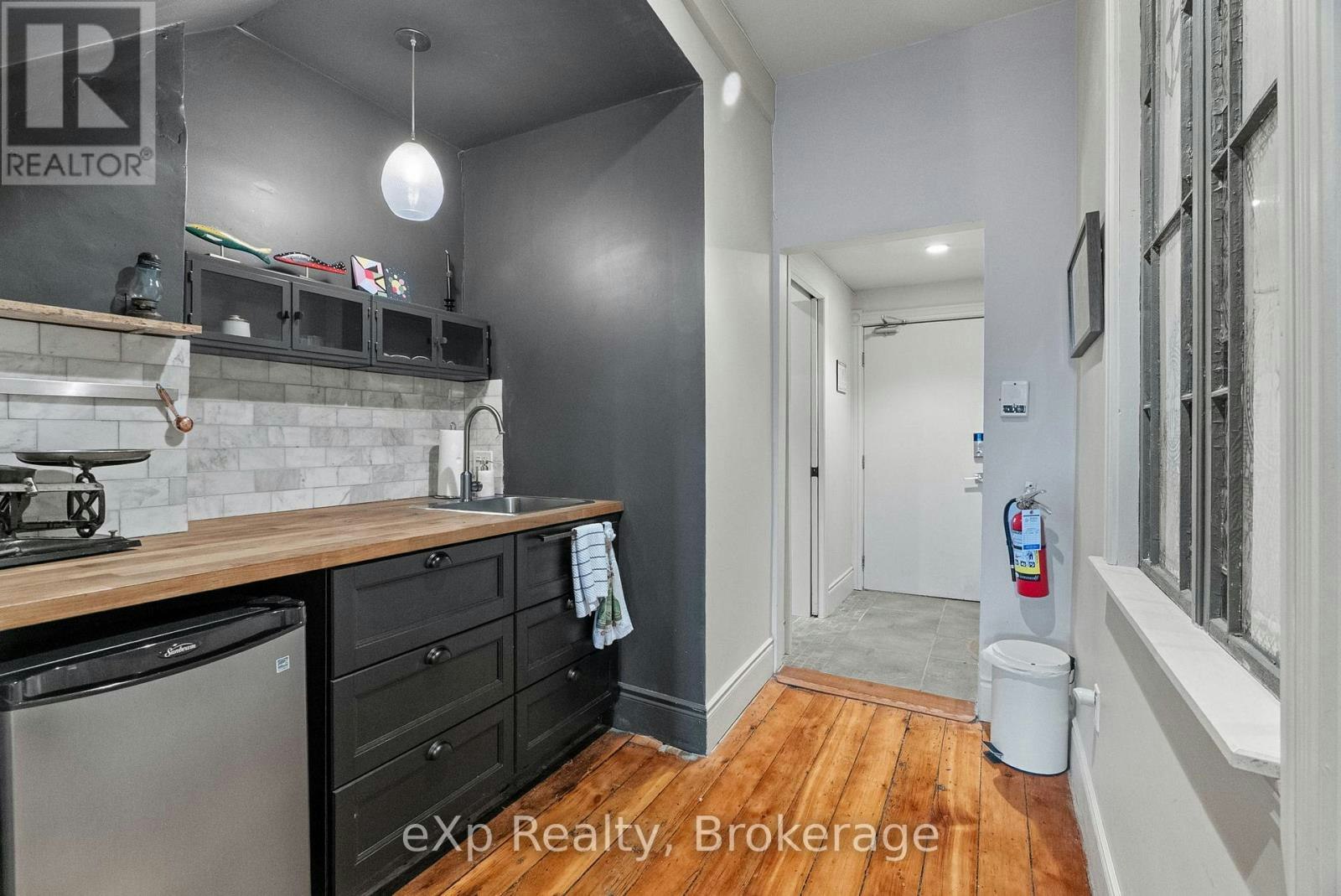 5-94 Wellington Street, Stratford, ON, N5A 2L2 - 4