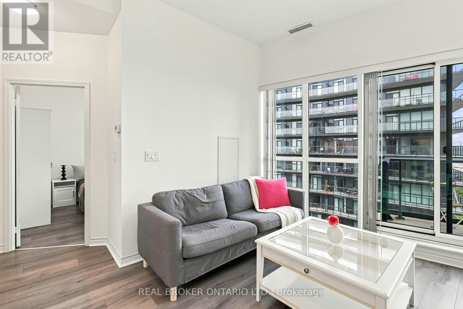 PH06-39 Annie Craig Drive, Toronto, ON, M8V 0H1 - 10