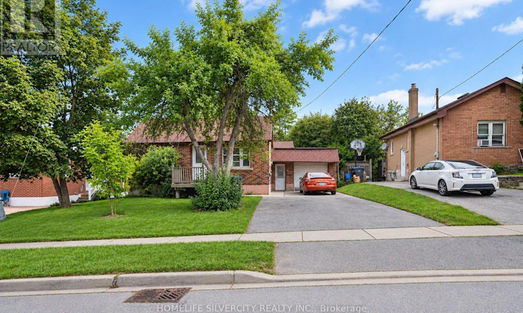 30 Woodward Avenue