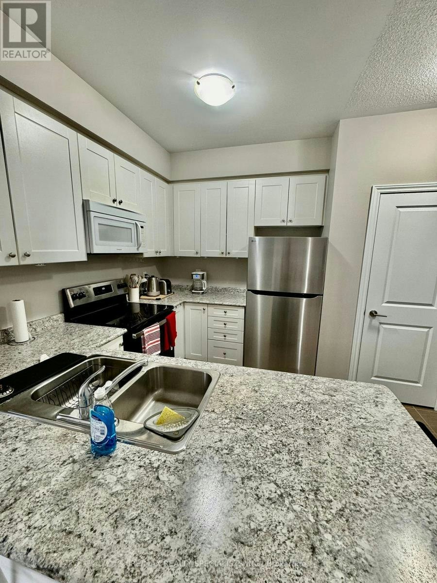 202-2339 Sawgrass Drive, Oakville, ON, L6H 0L1 - 2