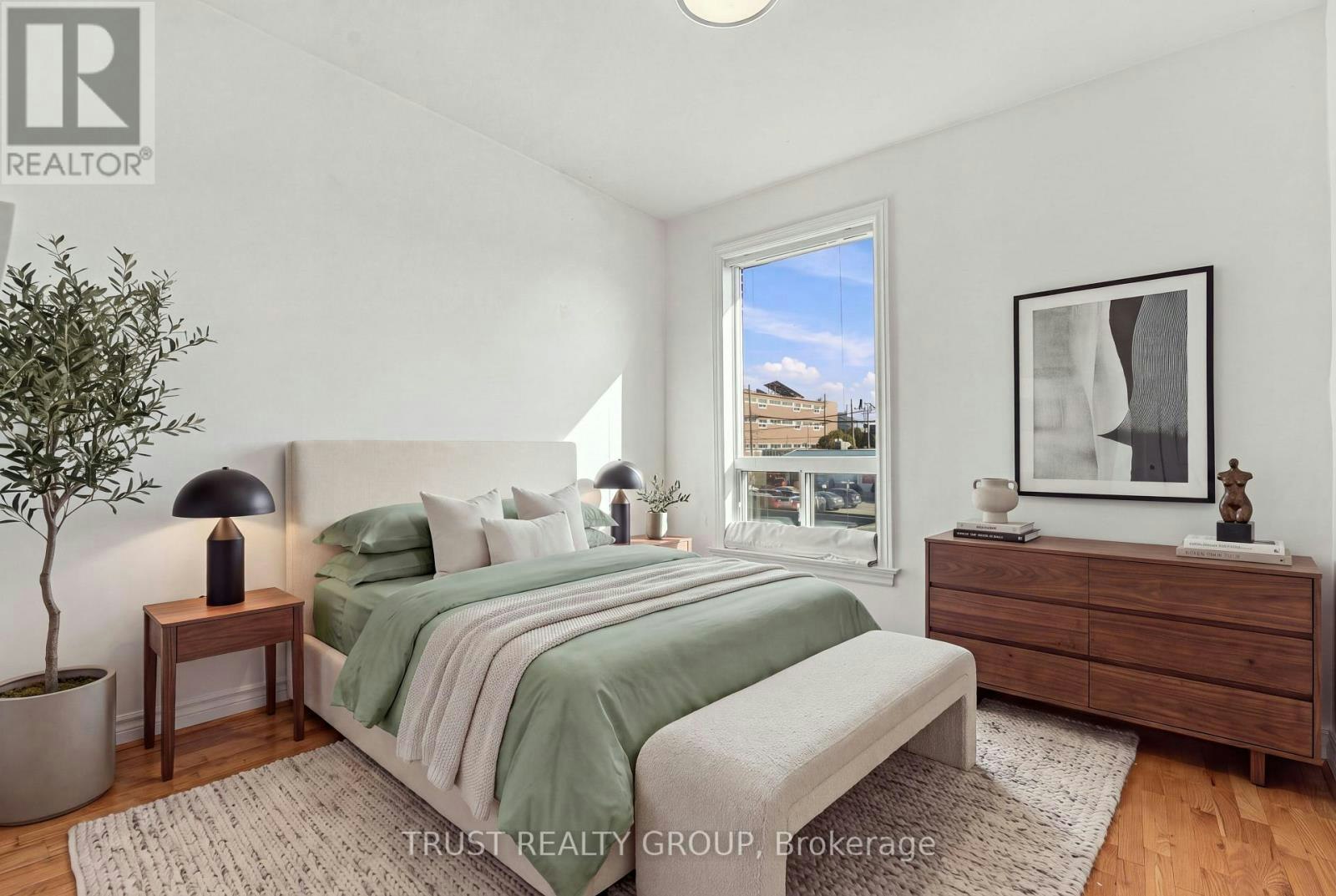 2ND & 3RD FLOOR-2279 Dundas Street W, Toronto, ON, M6R 1X6 - 12