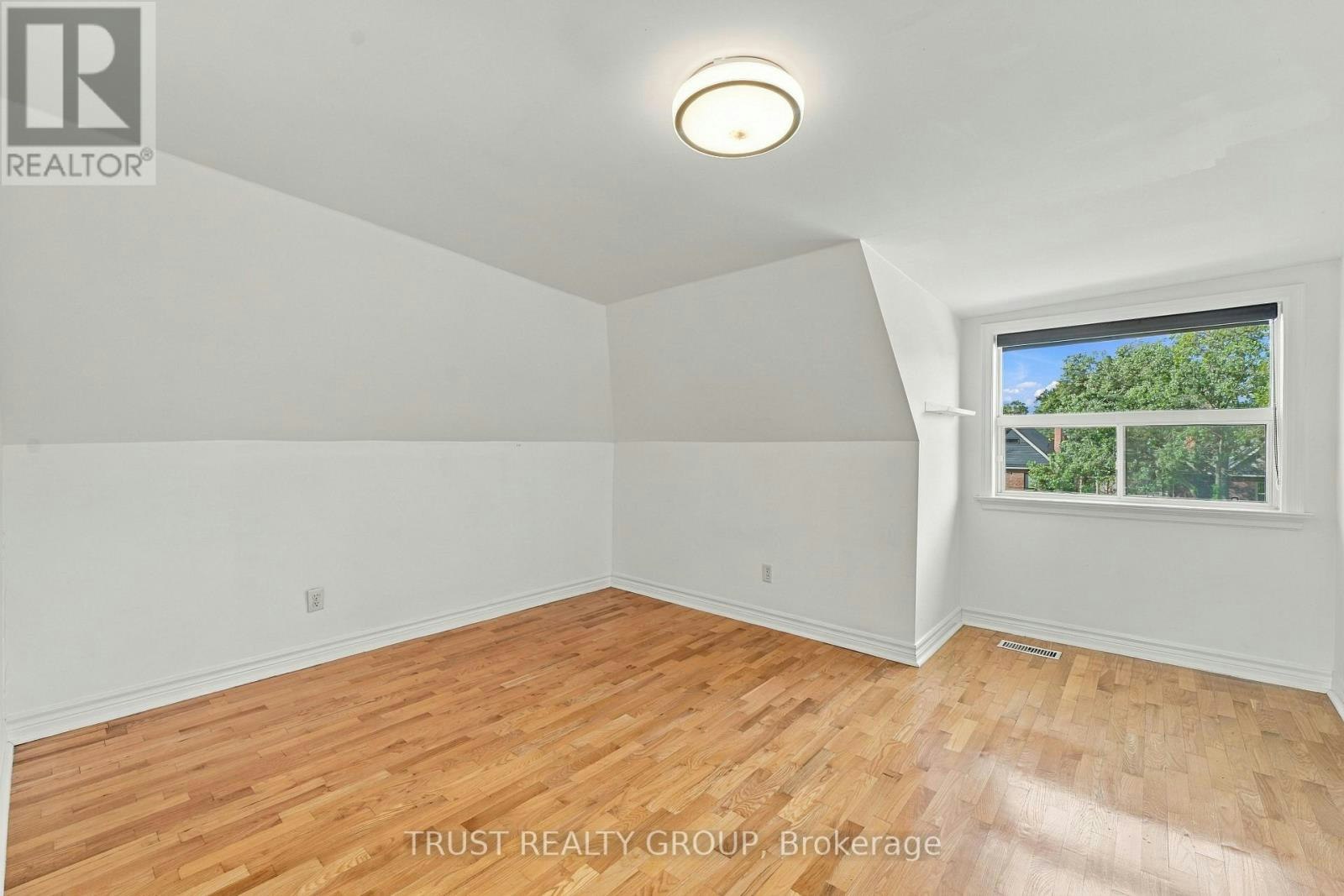 2ND & 3RD FLOOR-2279 Dundas Street W, Toronto, ON, M6R 1X6 - 21