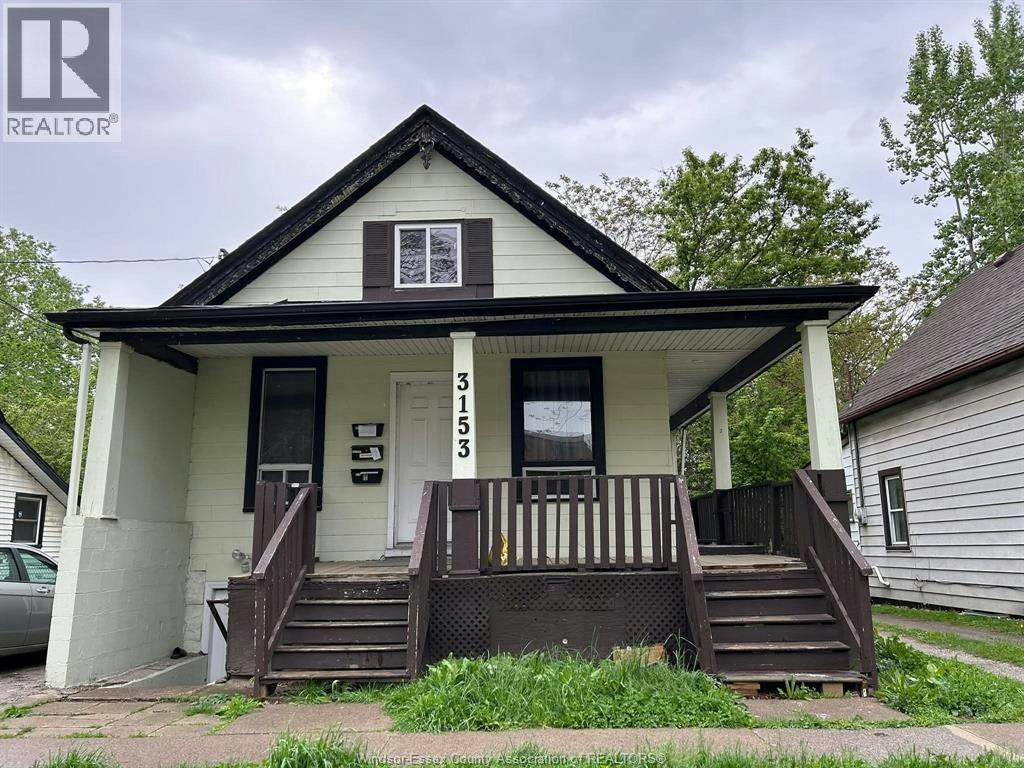 UPPER-3153 Peter Street, Windsor, ON, N9C 1H3