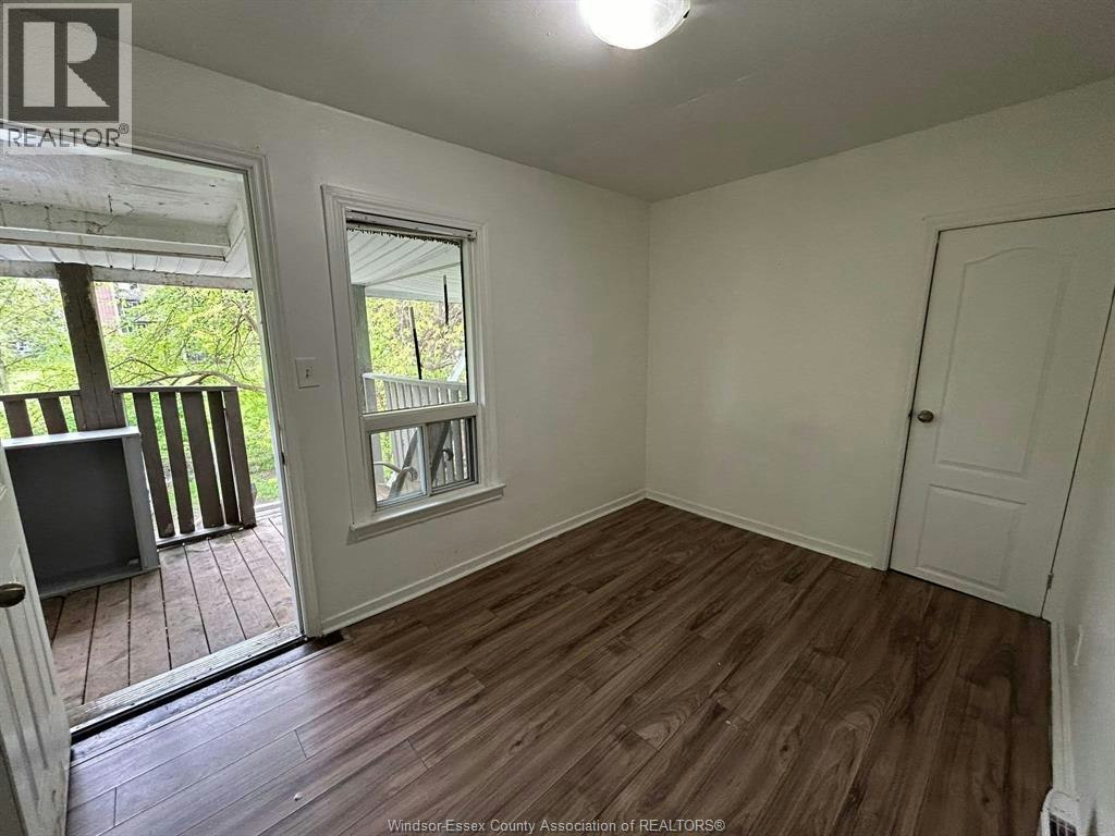 UPPER-3153 Peter Street, Windsor, ON, N9C 1H3 - 12