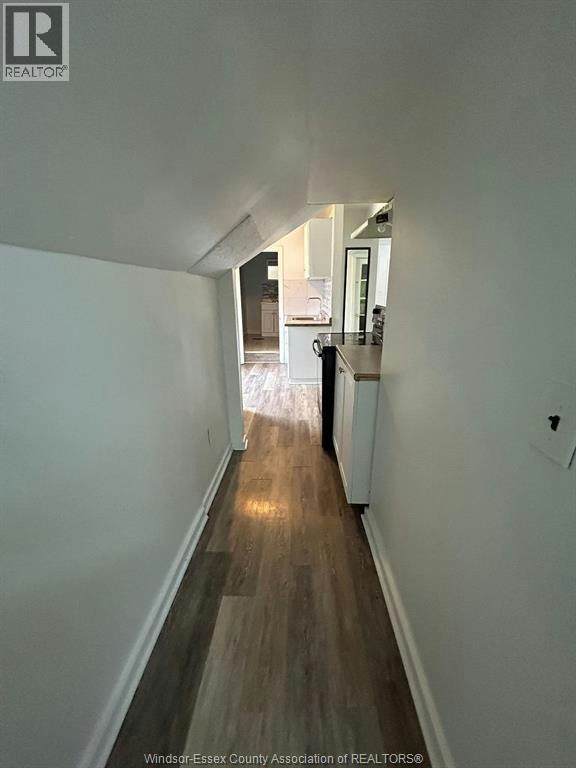 UPPER-3153 Peter Street, Windsor, ON, N9C 1H3 - 5