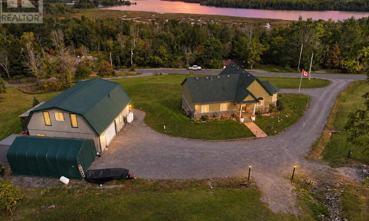 216 Indian Road NORTH