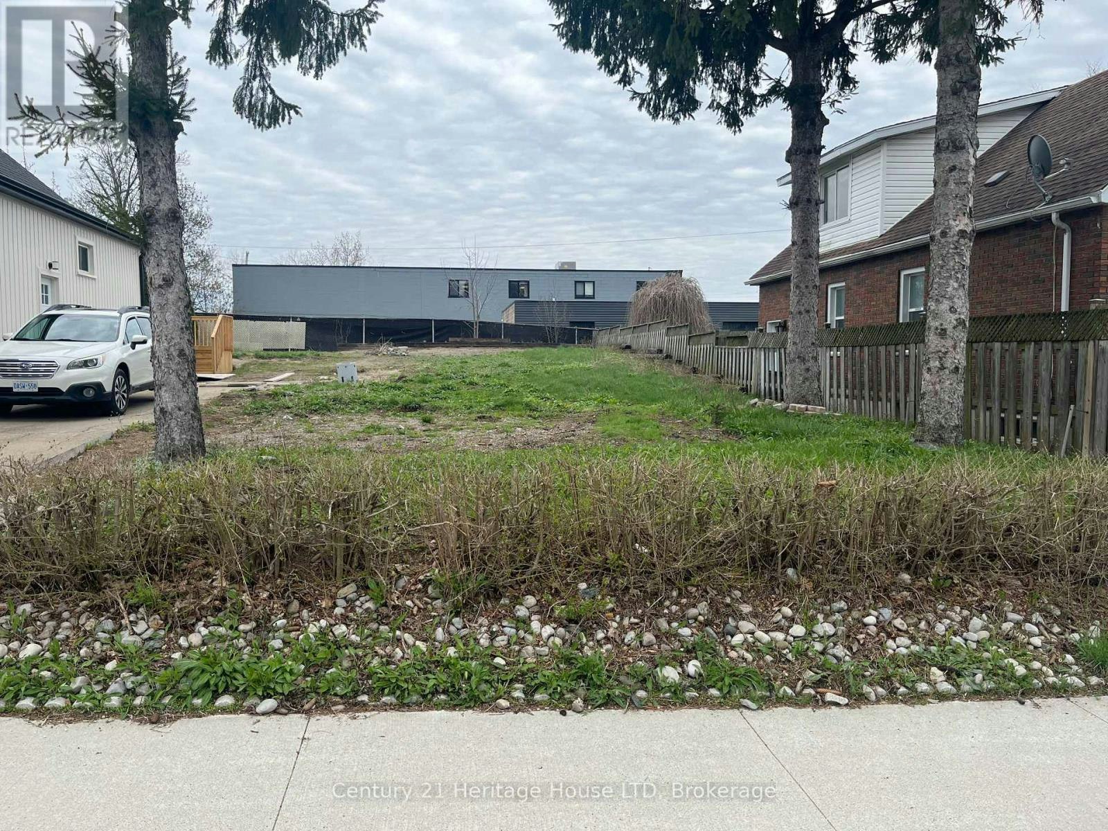 V/L Patricia Street, Thorold, ON, L2V 3W1