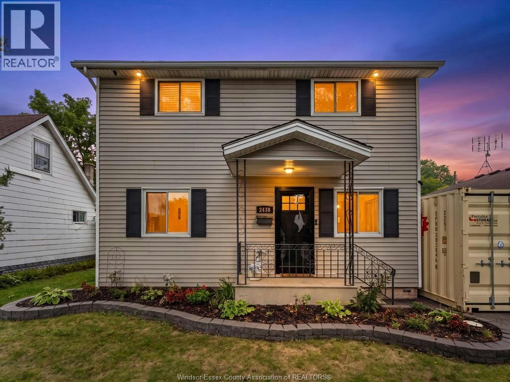2438 Francois, Windsor, ON, N8W 4T4