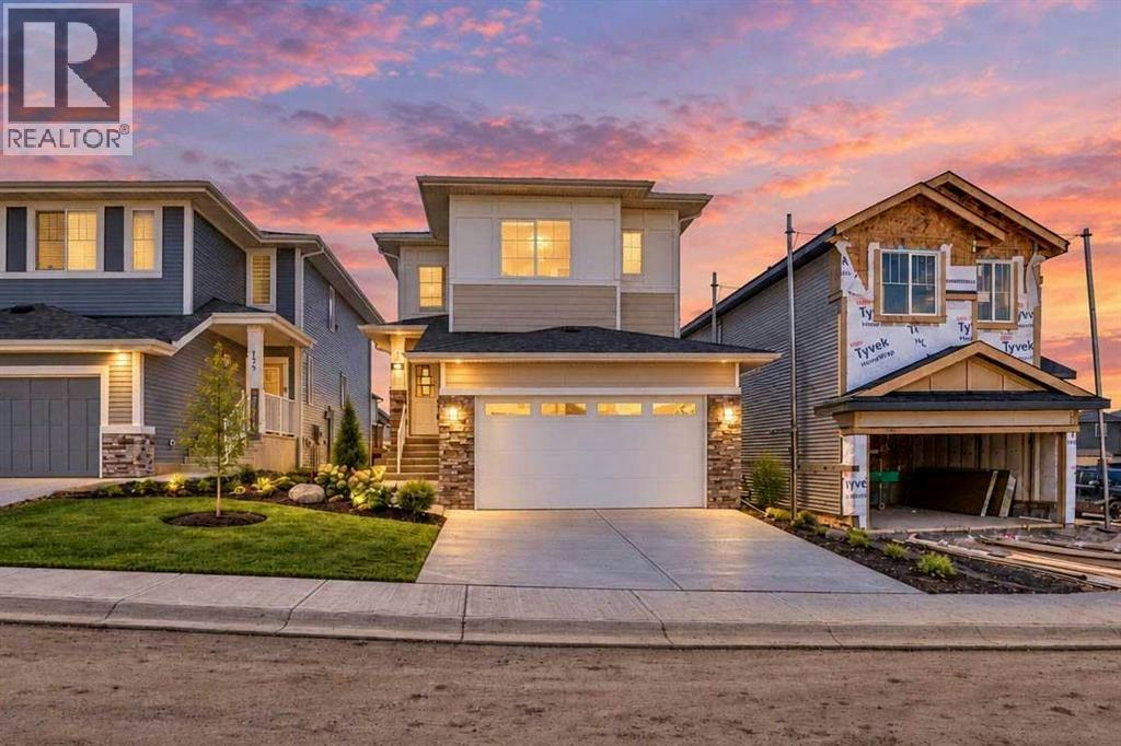 183 Heritage Court, Cochrane, AB, T4C 2N5