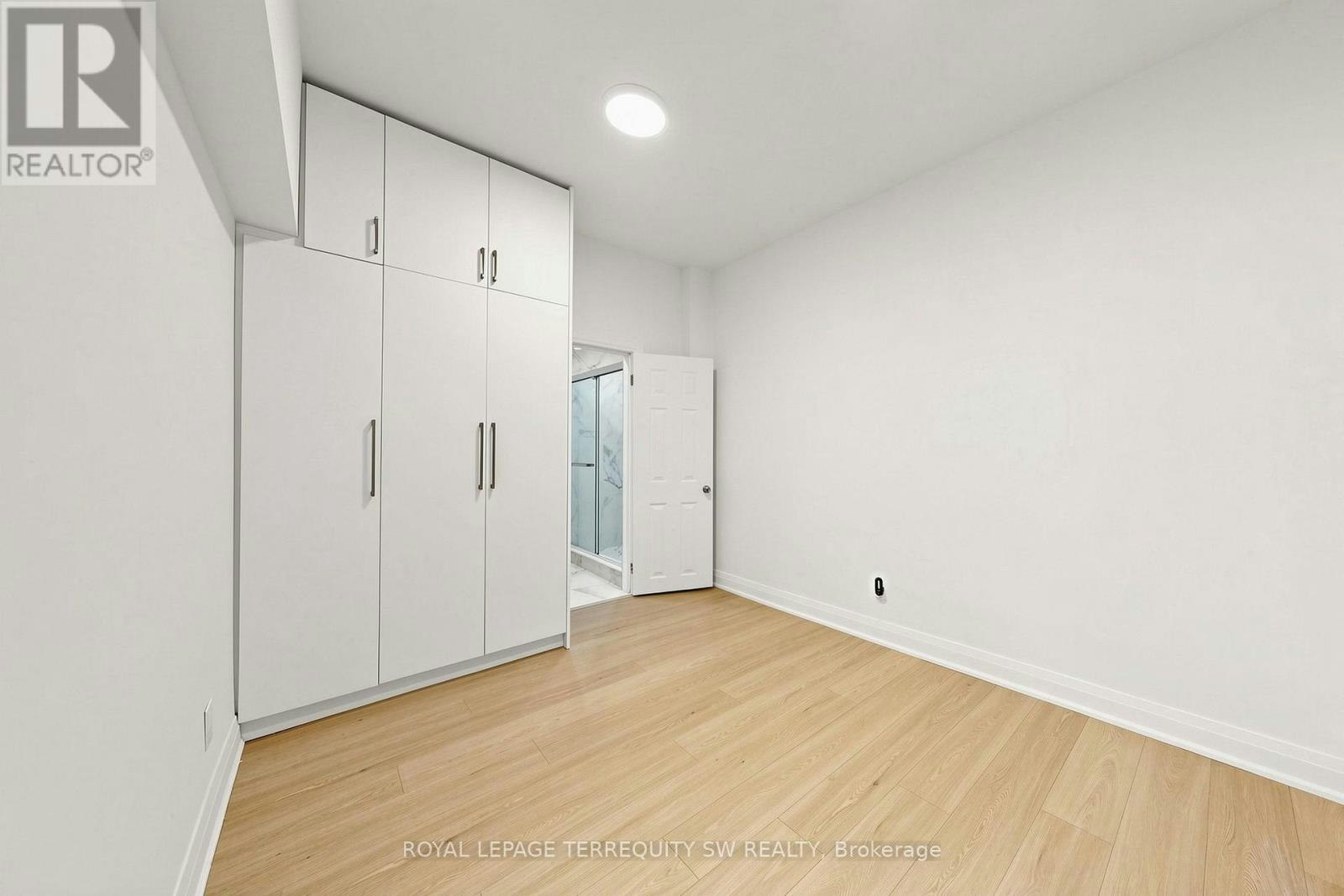 1-115 Madison Avenue, Toronto, ON, M5R 2S3 - 9
