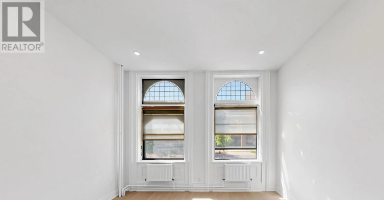 1-115 Madison Avenue, Toronto, ON, M5R 2S3 - 2