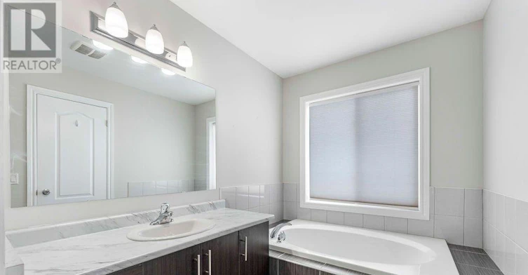 2352 Steeplechase Street, Oshawa, ON, L1L 0C1 - 13