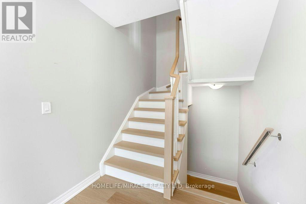 2352 Steeplechase Street, Oshawa, ON, L1L 0C1 - 8