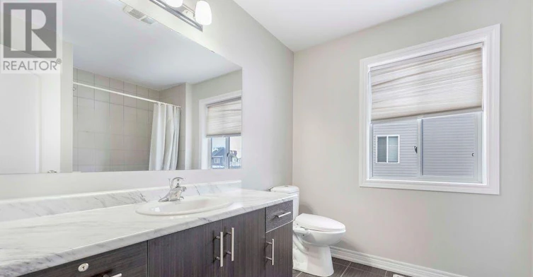 2352 Steeplechase Street, Oshawa, ON, L1L 0C1 - 18