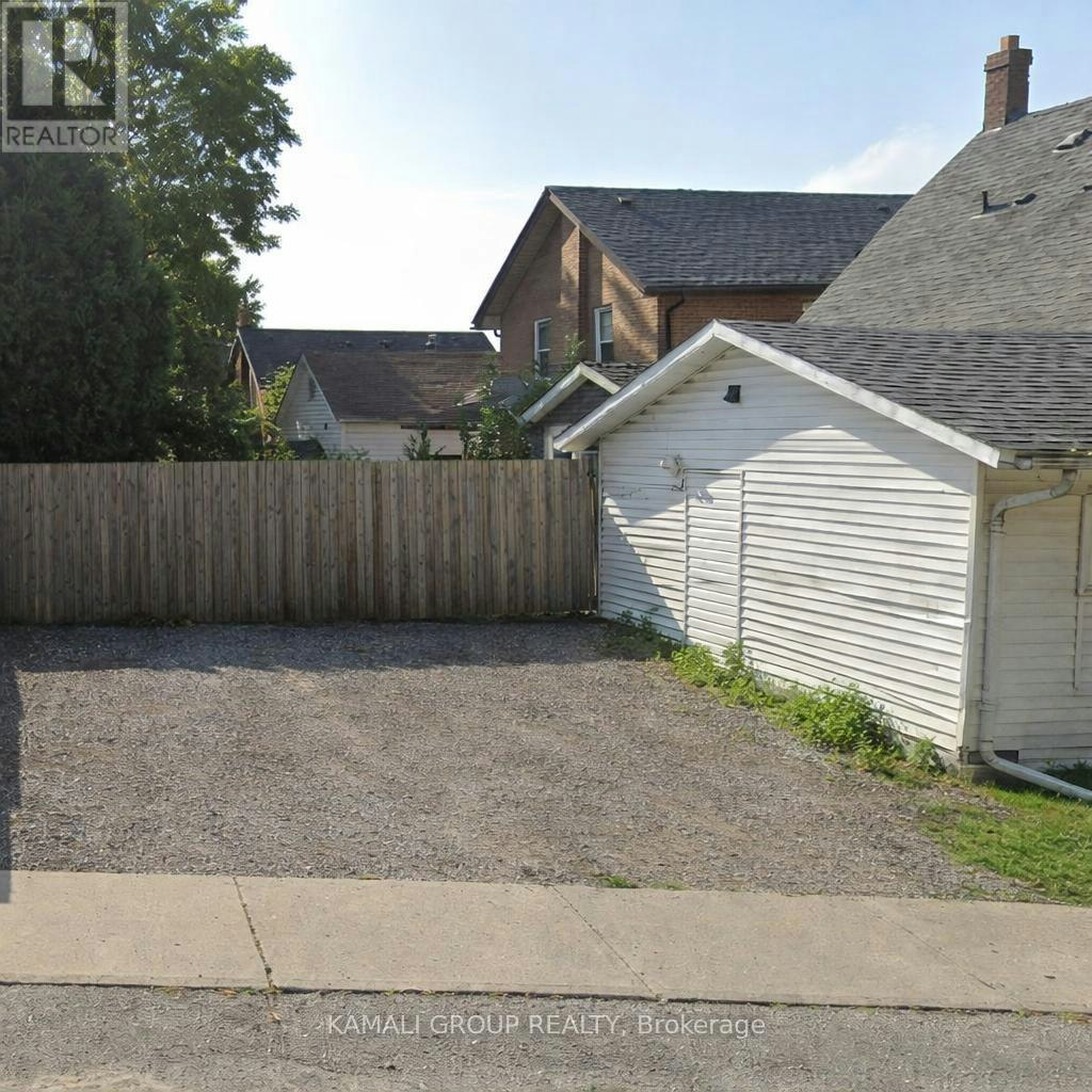3-93 Mcmillan Drive, Oshawa, ON, L1G 3Z7 - 11