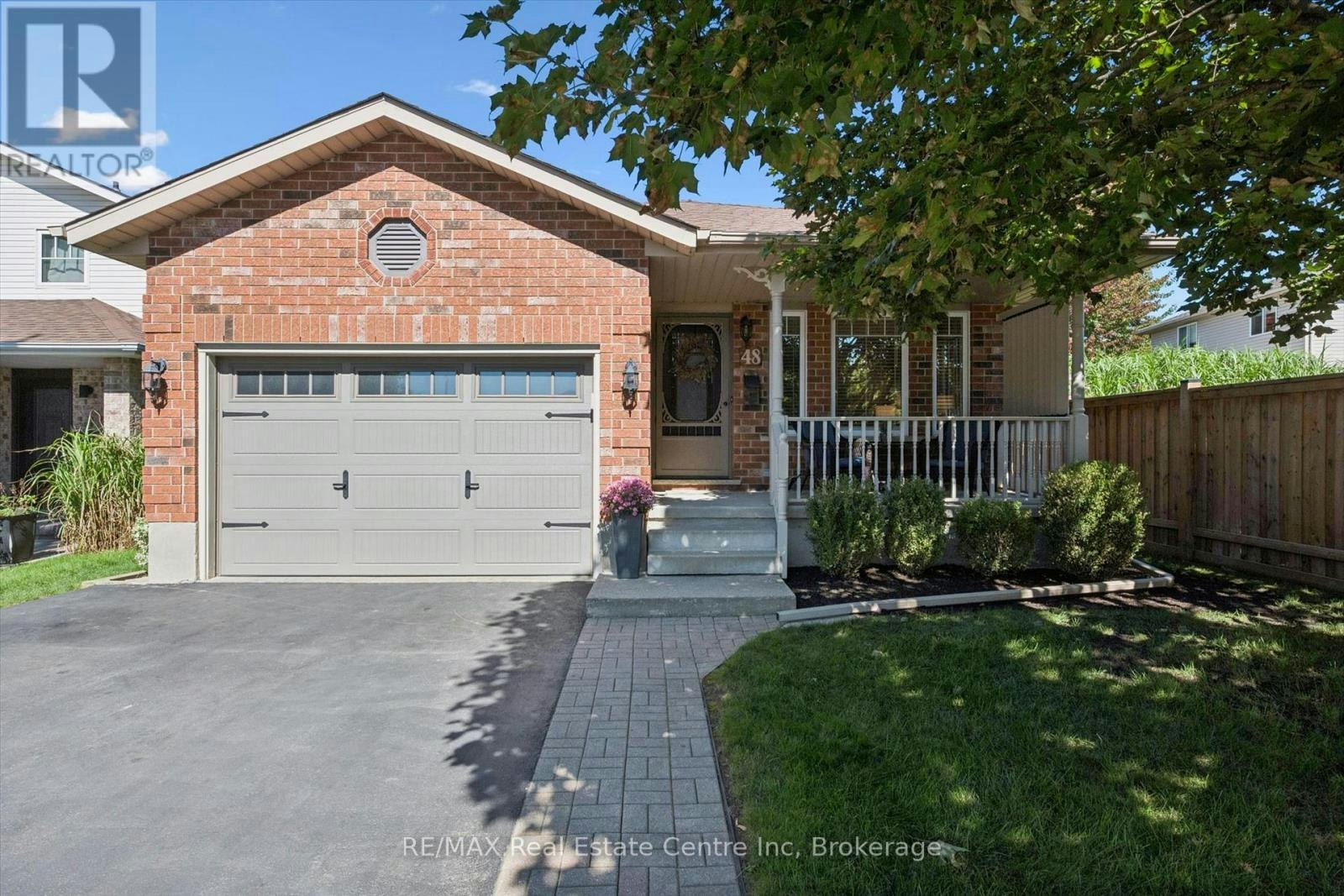 48 Abbeywood Crescent, Guelph, ON, N1K 1V2