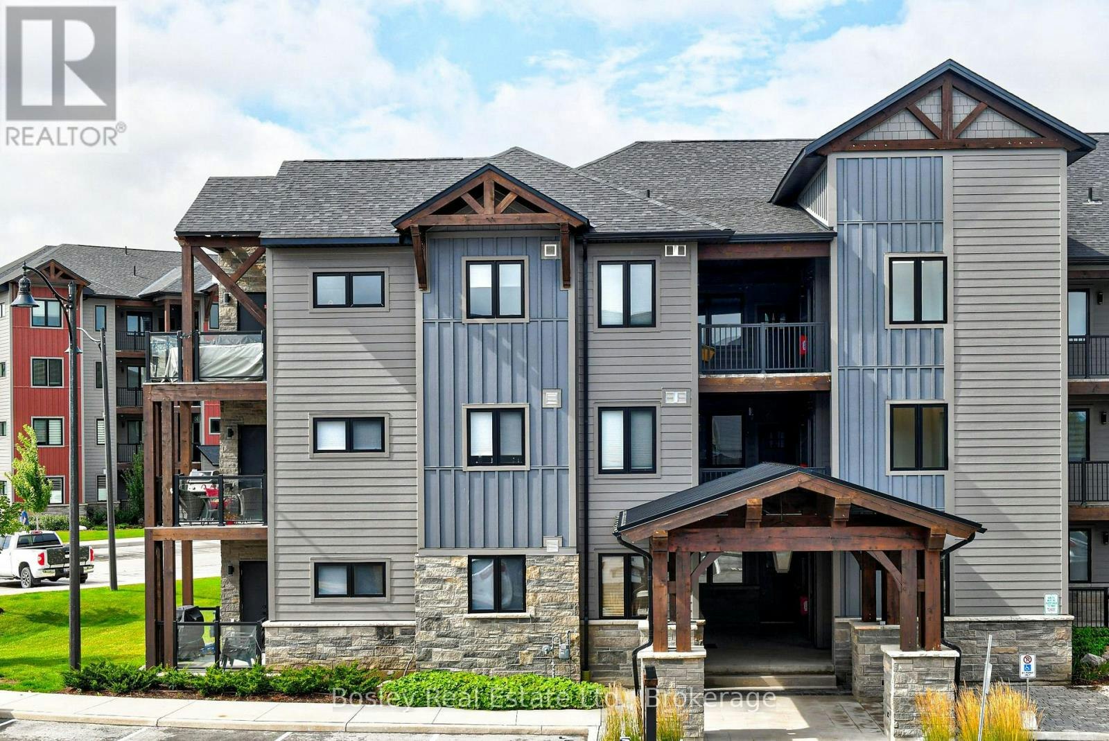 102-10 Beausoleil Lane, Blue Mountains, ON, L9Y 0V2