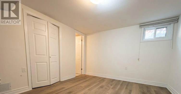 345 Centre Street E, Richmond Hill, ON, L4C 1B3 - 5