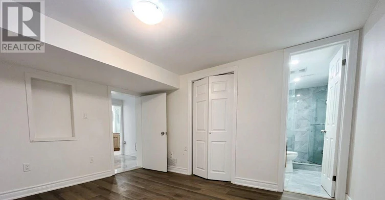 345 Centre Street E, Richmond Hill, ON, L4C 1B3 - 6