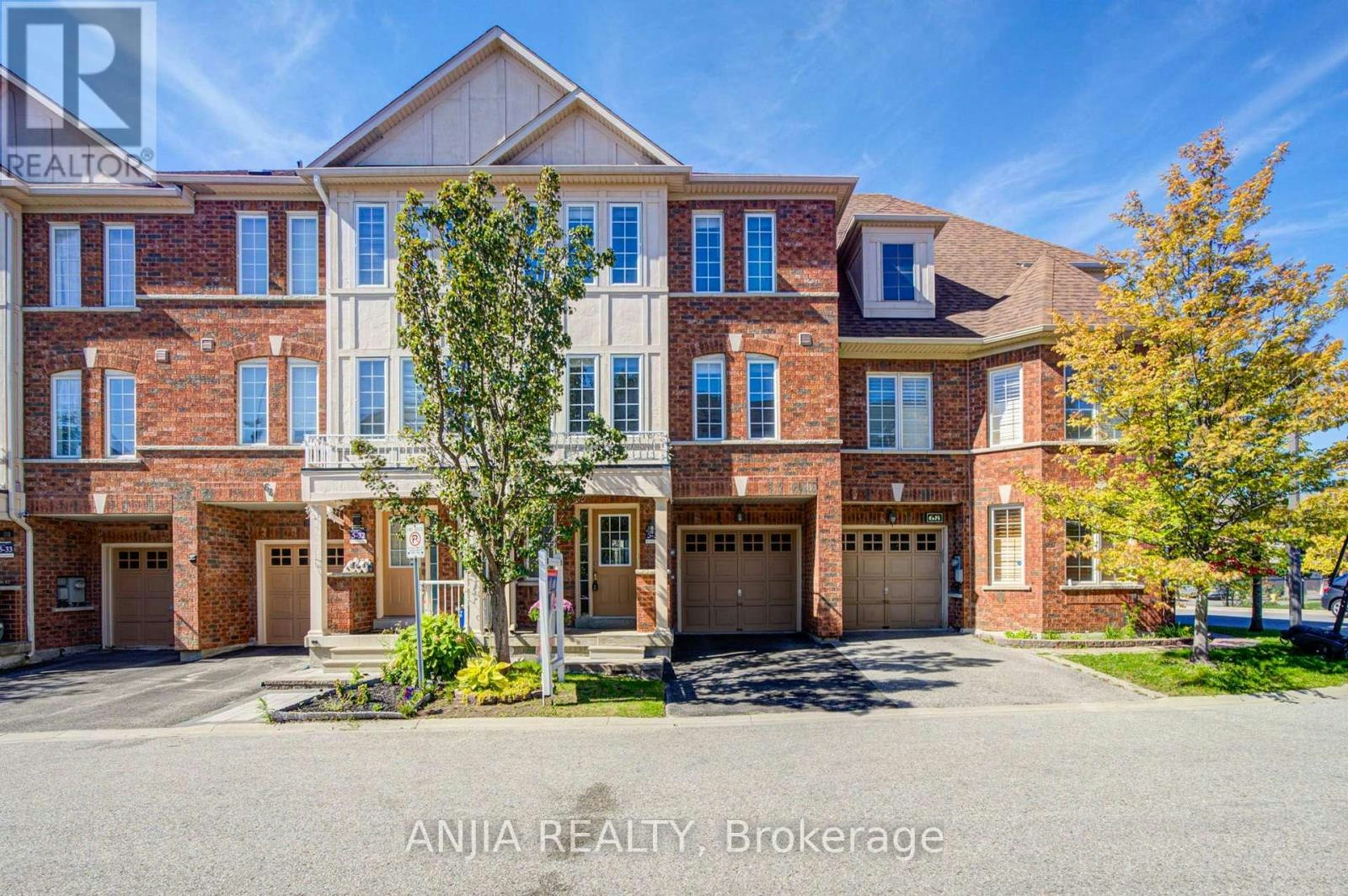 66 Prince Charles Way, Markham, ON, L6C 0M7