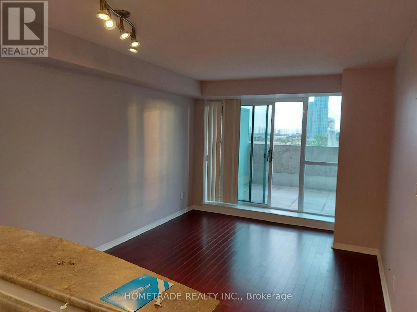 510-9 Michael Power Place, Toronto, ON, M9A 0A5 - 3