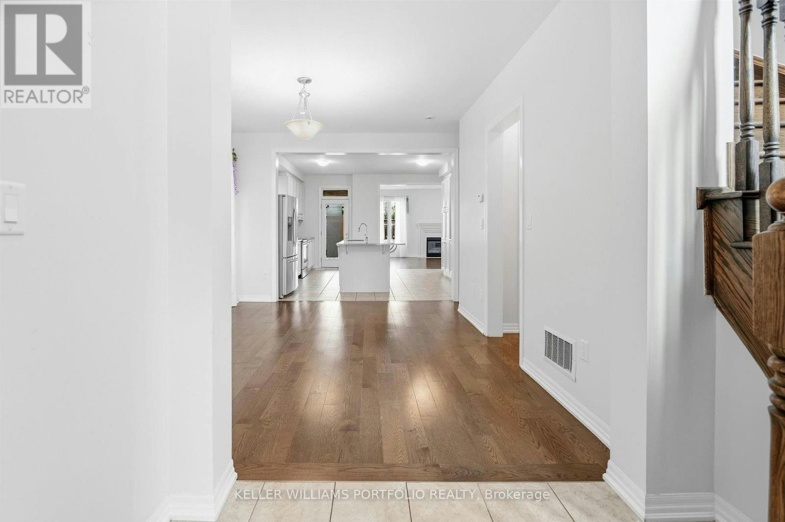 3131 Preserve Drive, Oakville, ON, L6M 0V9 - 5