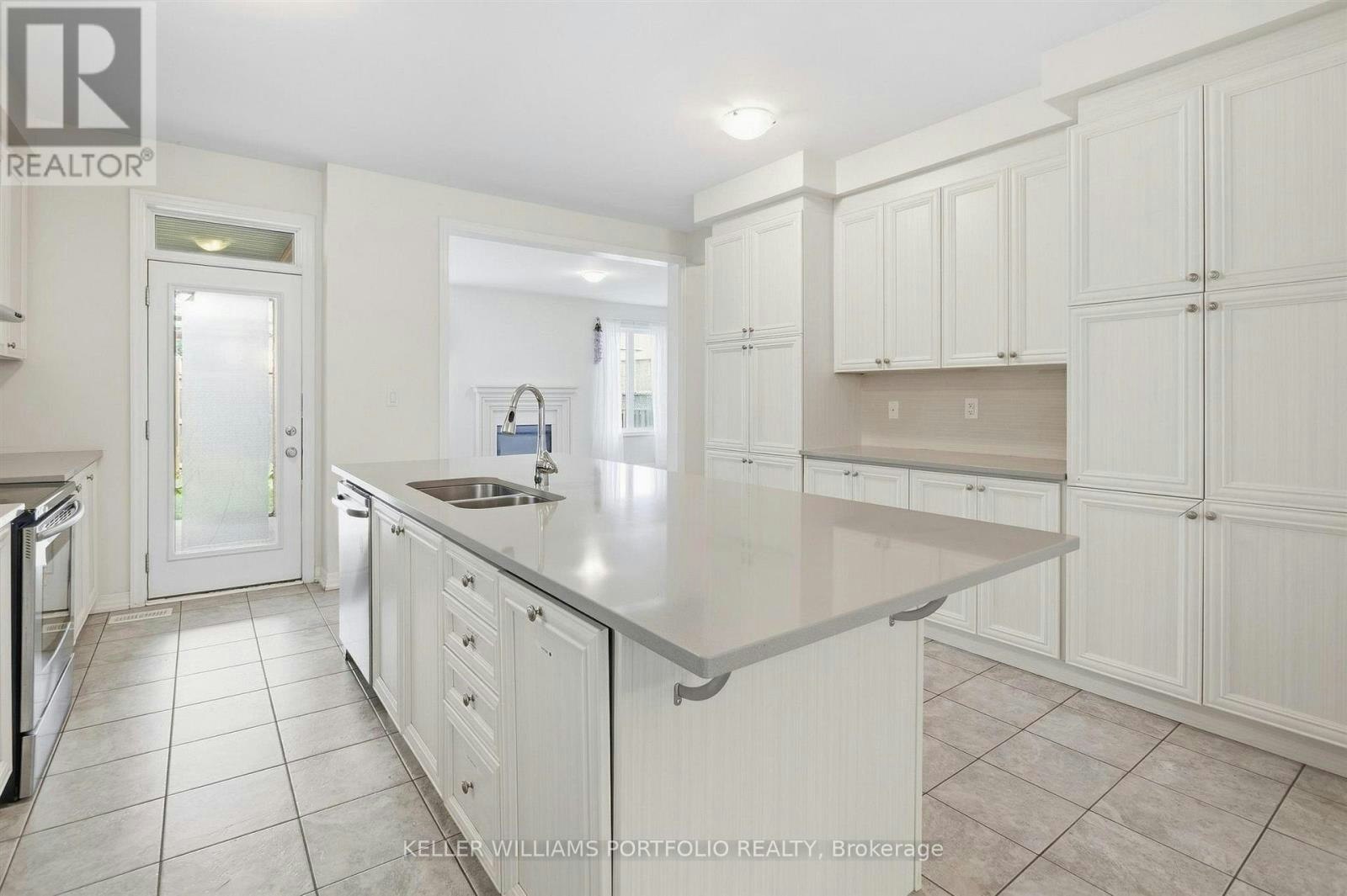 3131 Preserve Drive, Oakville, ON, L6M 0V9 - 13